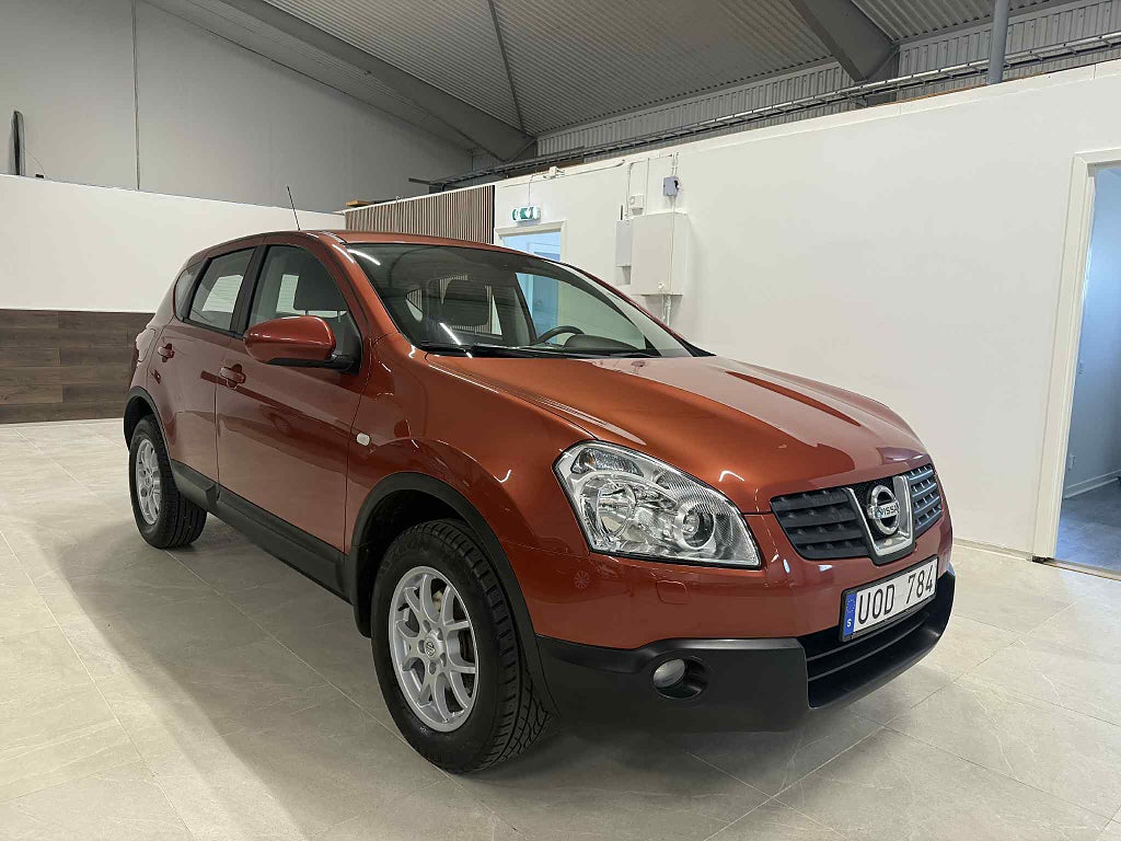Nissan Qashqai 2.0 Automat - 1 ÄGARE - Fullservad - ToppSkick