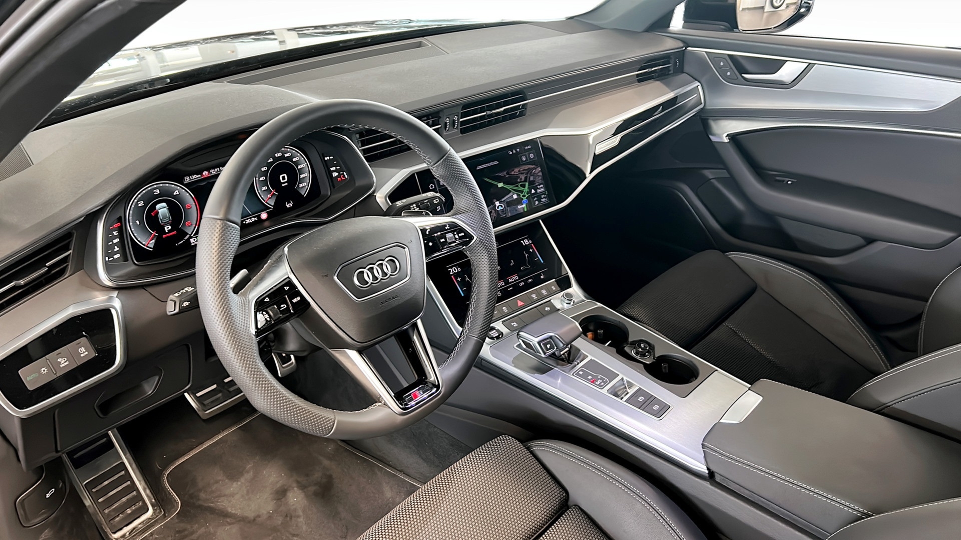 Audi A6 Avant 40 TDI QUATTRO S LINE 2025, bild 2/56