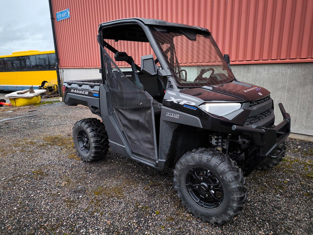 Polaris Ranger XP 1000 ABS Halvhytt 