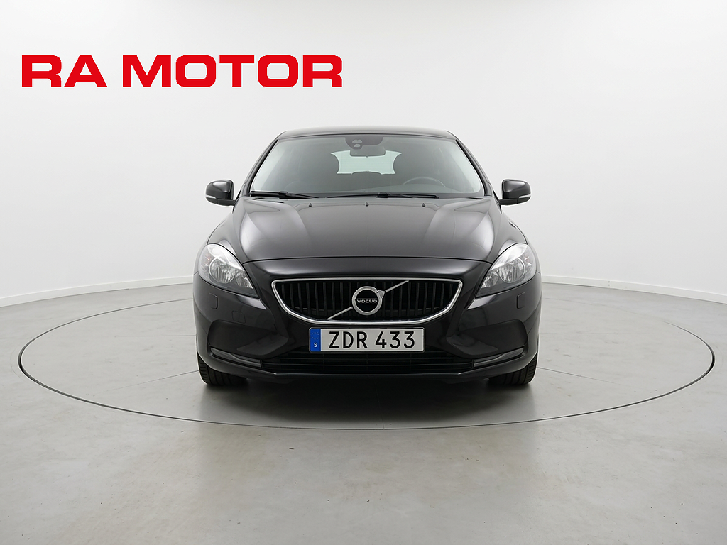 Volvo V40 T3 150hk Kinetic | Backsensorer | Drag | Värmare | 2018