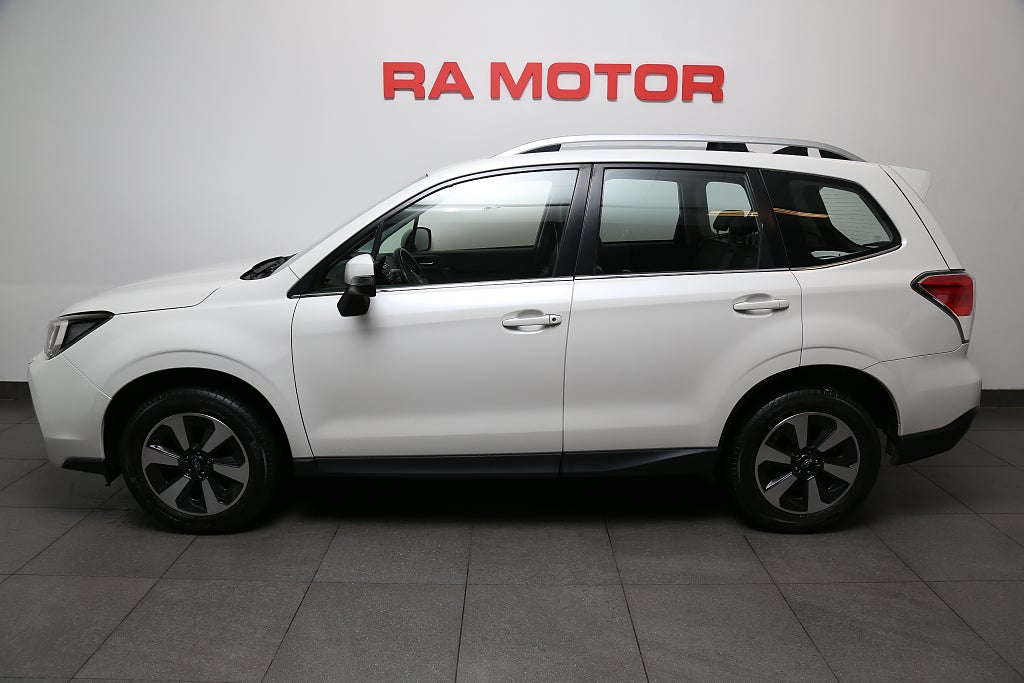 Subaru Forester 2,0i 150hk XS CVT AWD Dragkrok 2019