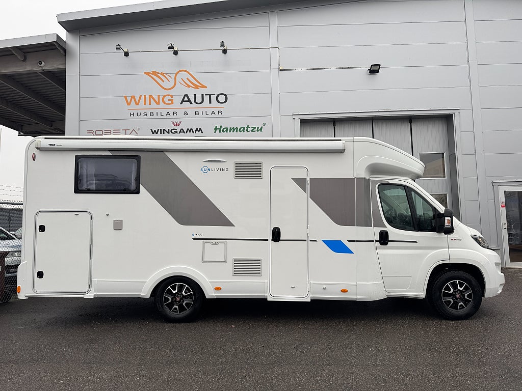 Sun Living S 75 SL 140HK Långbäddar & taksäng! Låga mil! 5 bältad! Får köra