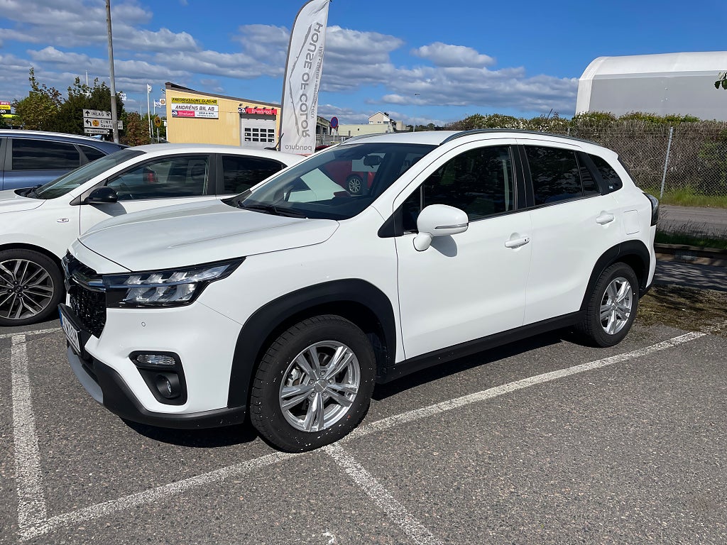 Suzuki S-Cross HEV AllGrip AGS Euro 6 Vinterdäck ingår