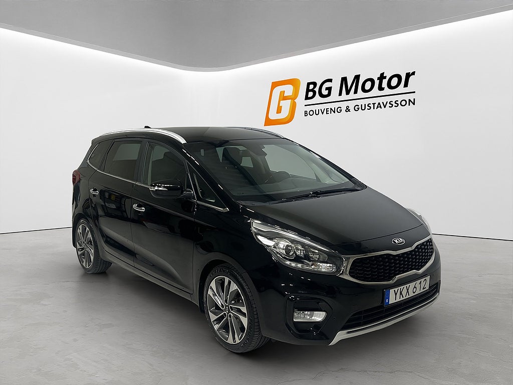 Kia Carens 1.7 115HK GLS Backkamera/Navi
