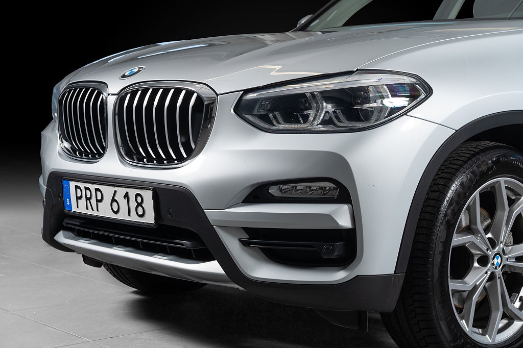 BMW X3 2018 - miniatyr 5