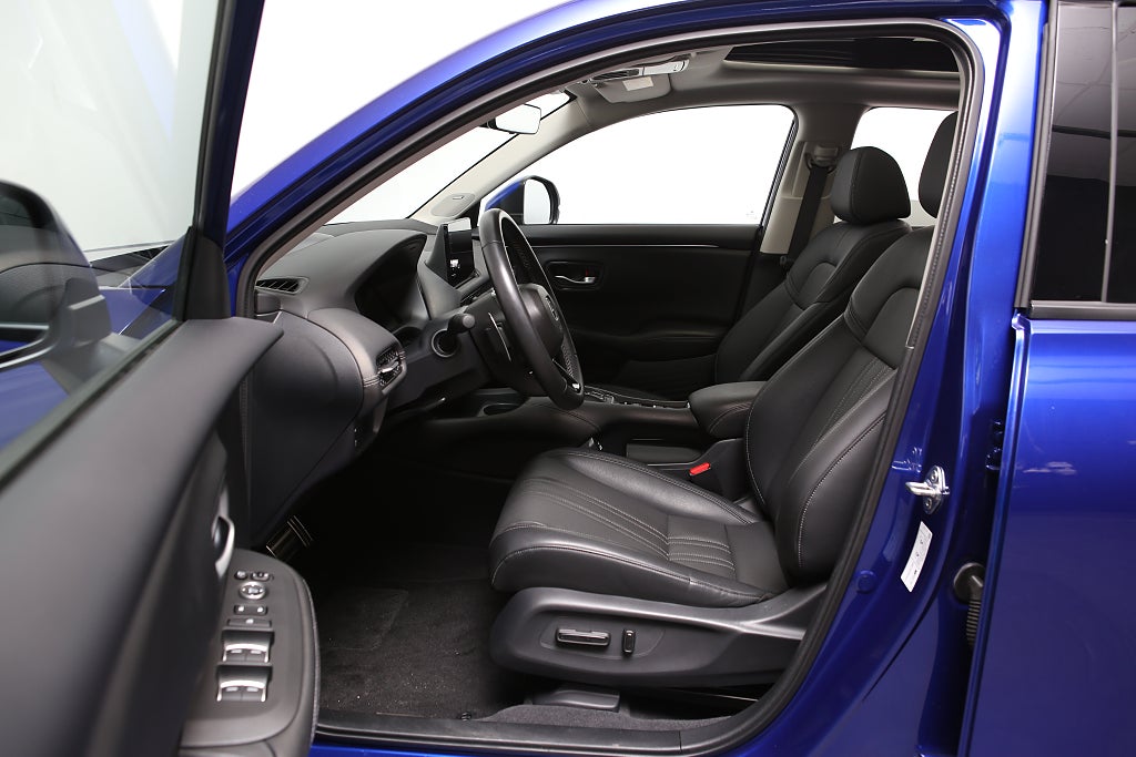 Honda ZR-V ADVANCE FULLHYBRID +LED-RAMP +5År Service&Garanti 2024