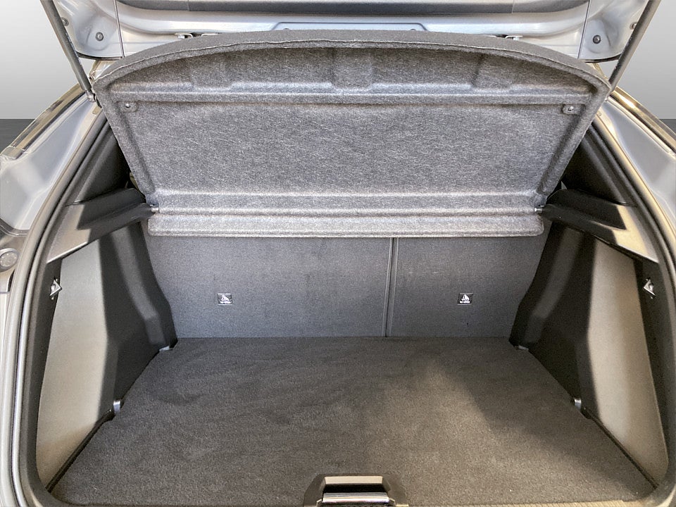 Bild på Peugeot 2008 GT 1.2 PT 130hk Aut B-KAMERA CARPLAY