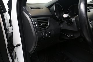 Halvkombi Hyundai i30 8 av 8