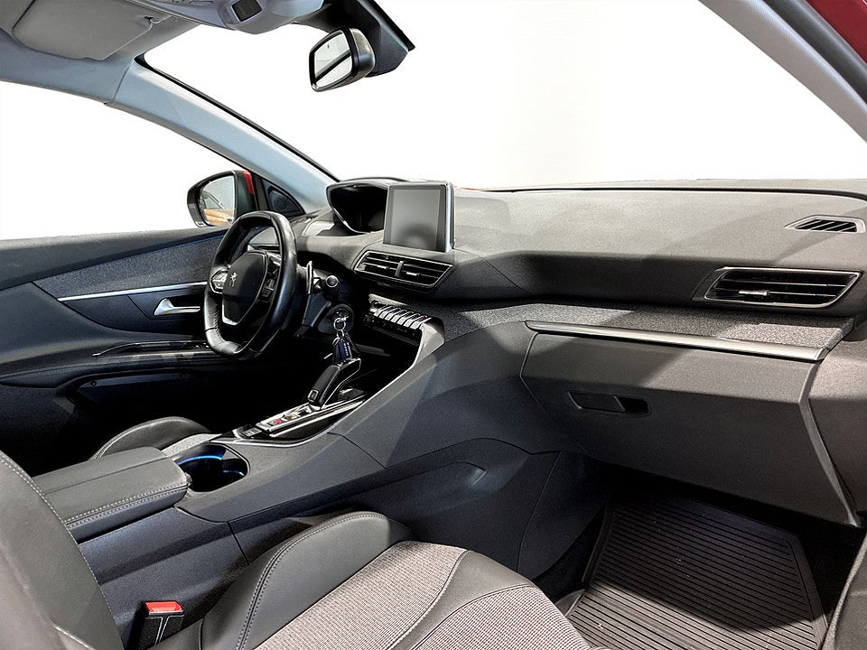 Bild på Peugeot 3008 Allure 1.5 BHDi 130hk Aut DRAG BACKSENSOER