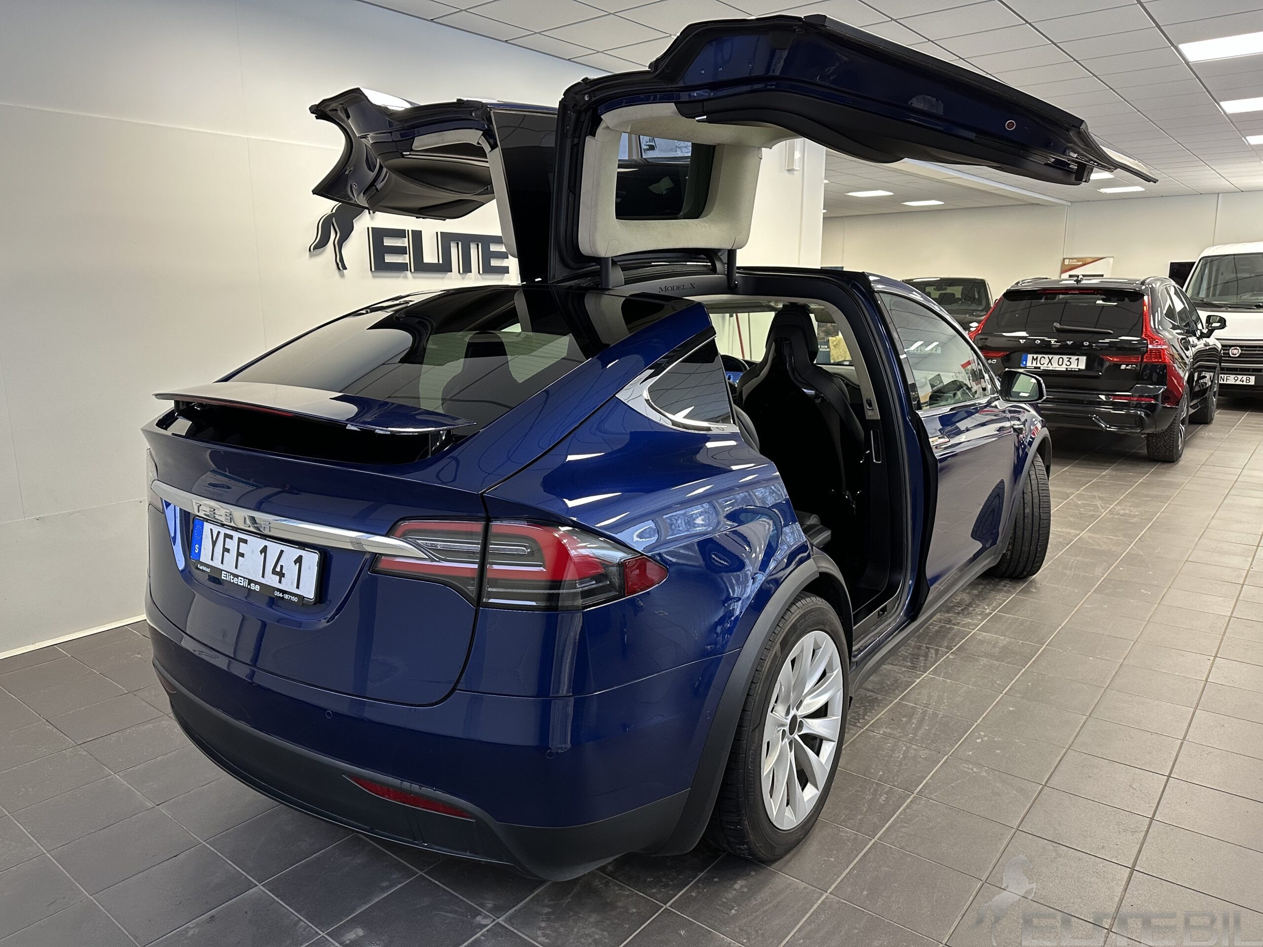 Tesla Model X 2017, bild 2/52