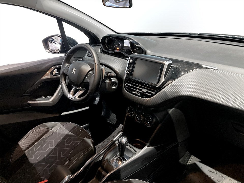 Bild på Peugeot 2008 Active 1.2 VTi EGS 82hk Aut - EN ÄGARE