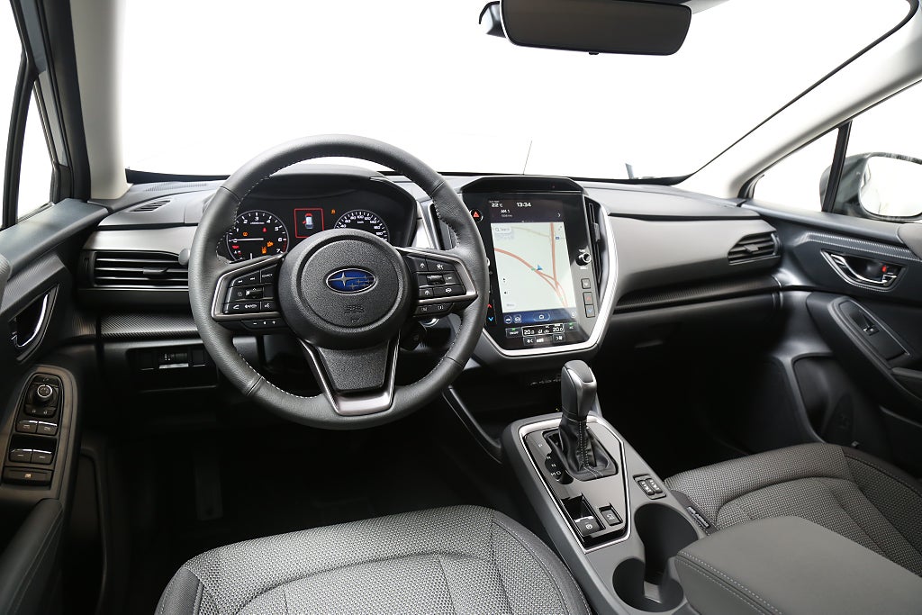 Subaru Crosstrek Limited| Dragkrok & Vinterhjul Sommarkampanj* - I Lage 2025