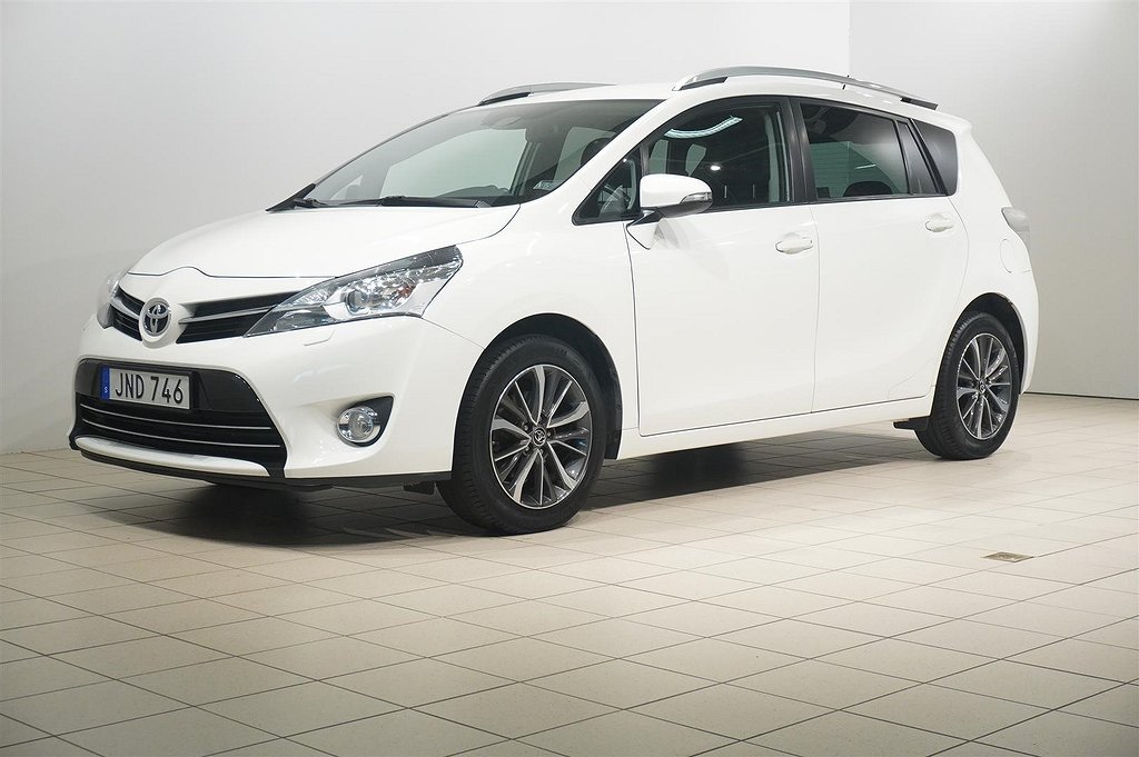 Toyota Verso 1.8 Valvematic Active Plus 7-Sits Drag B-Kamera