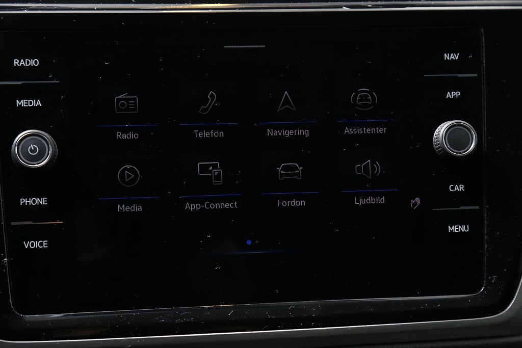 Volkswagen Touran 1,5 TSI 150hk R-Line DSG Värme Drag 7-sits 2021