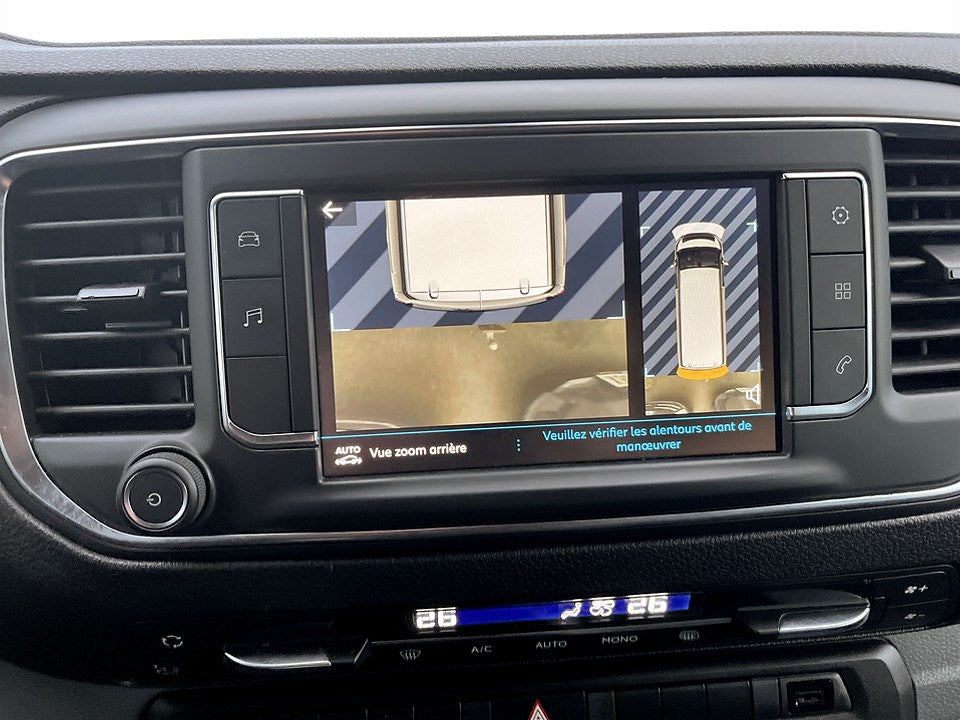 Bild på Peugeot Expert PRO+ 2.0 BHDi 120hk L3 - B-KAMERA, DRAG