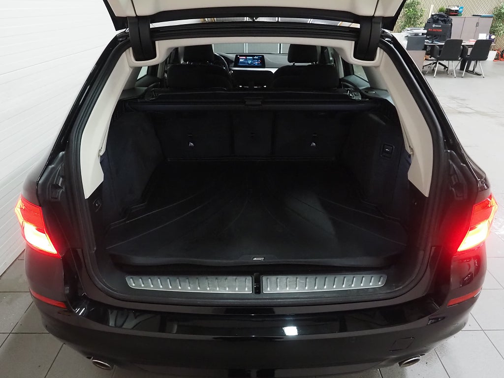 BMW 520 d Touring 190hk Steptronic Backkamera Navi