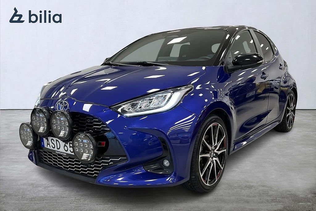 Toyota Yaris Hybrid 130 GR Vinterhjul / Sommardäck