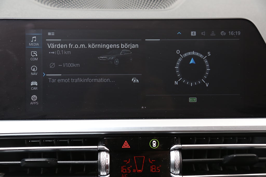 BMW 330e Plug-in Touring 292hk Sport Line Aut Drag