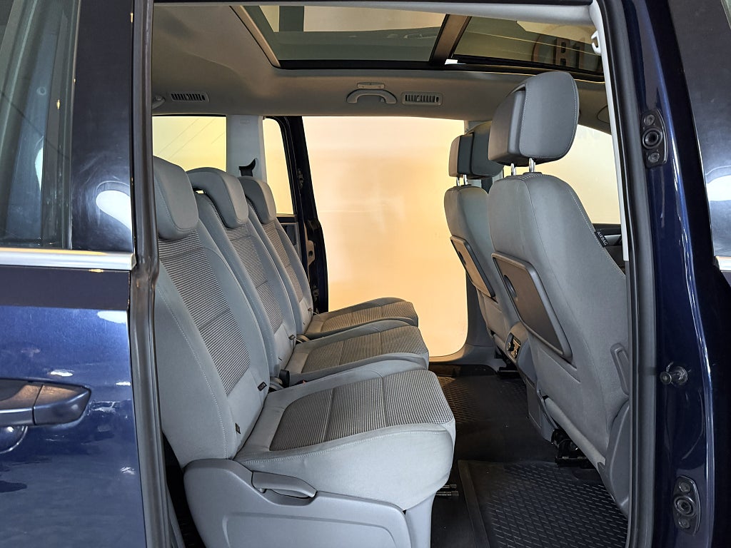 Volkswagen Sharan 7-seater 2.0 TDI DPF BMT Masters PANORAMA DRAG D-VÄRMAR