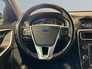 Volvo V60 T3 Classic Edition Drag Värmare Navi Rattvärme S&V – bild 9