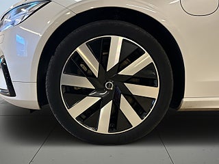 Volvo V90 T6 Plug-In Hybrid AWD Plus Dark Drag H/K Skinn SoV MOMS – bild 14