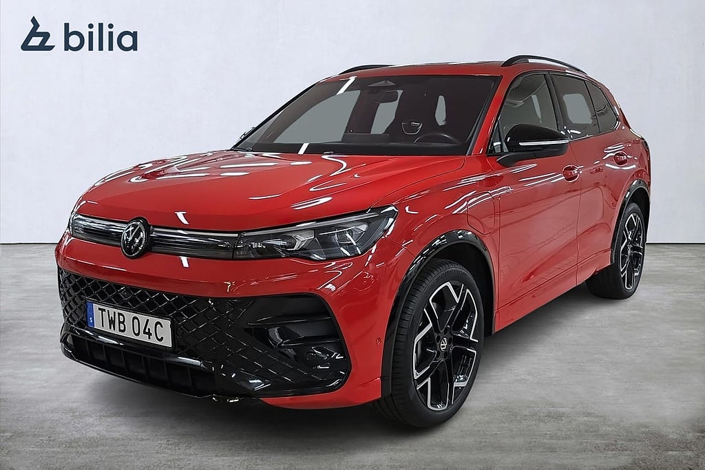 Volkswagen Tiguan eHybrid / R-Line / Dragkrok/ Panorama / HarmanKardon/ ...