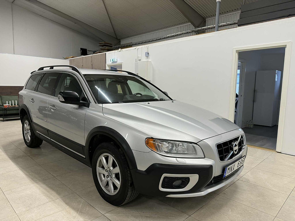 Volvo XC70 D4 AWD Skinnklädsel TOPPSKICK Bluetooth Euro 5