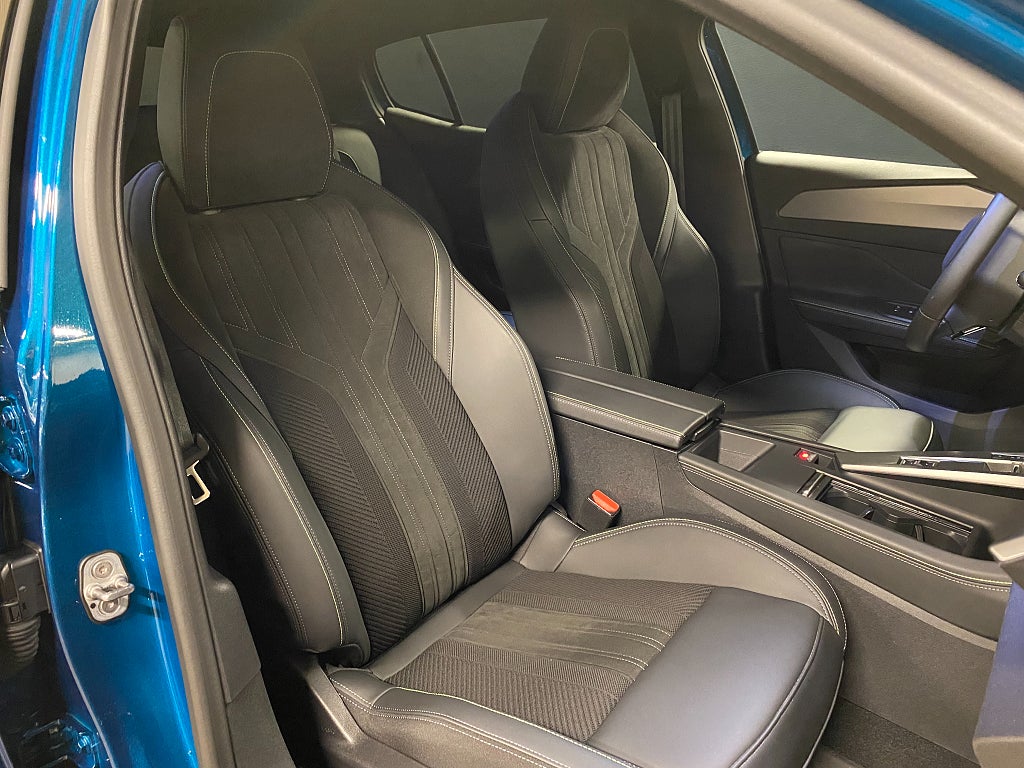 Bild på Peugeot 408 GT 1.2 PT 130hk Aut - 360-KAMERA, ELBAKLUCKA