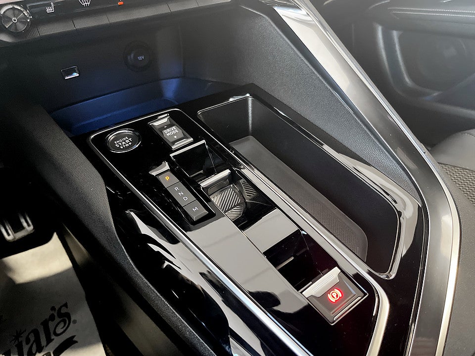 Bild på Peugeot 5008 GT 1.2 PT 130hk Aut 7-SITS B-KAMERA