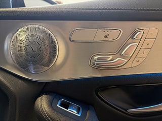Mercedes-Benz GLC250 d Coupé 4M AMG Line Drag 360° Dvärmare Navi HuD S&V-däck – bild 17