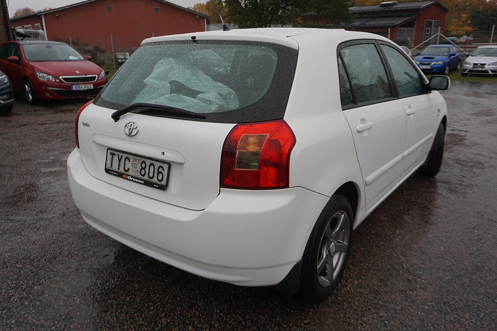 Toyota Corolla 2003 - miniatyr 3