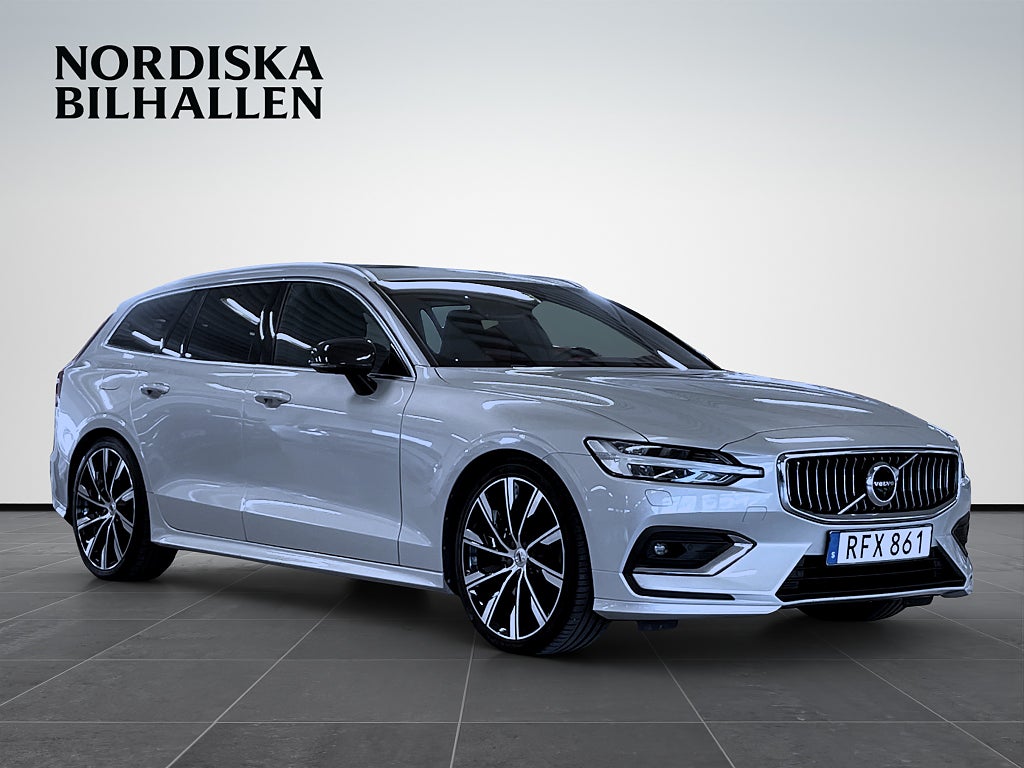 Volvo V60 T6 AWD Geartronic Inscription Pano Värmare Drag HUD