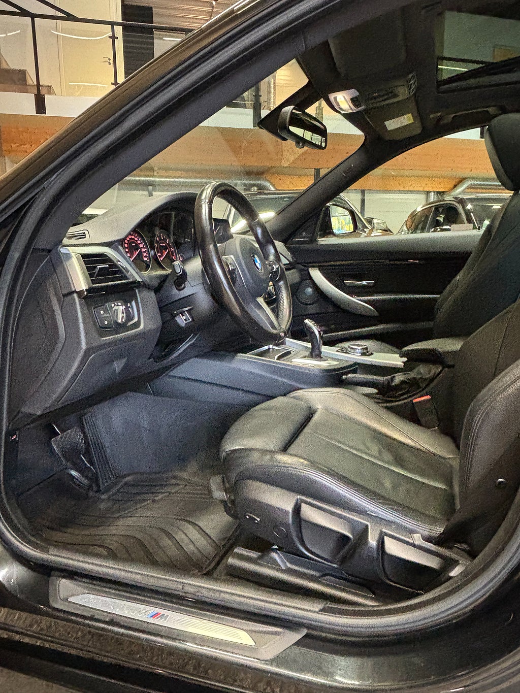 BMW 330 d xDrive Gran Turismo Steptronic M Sport Glastak