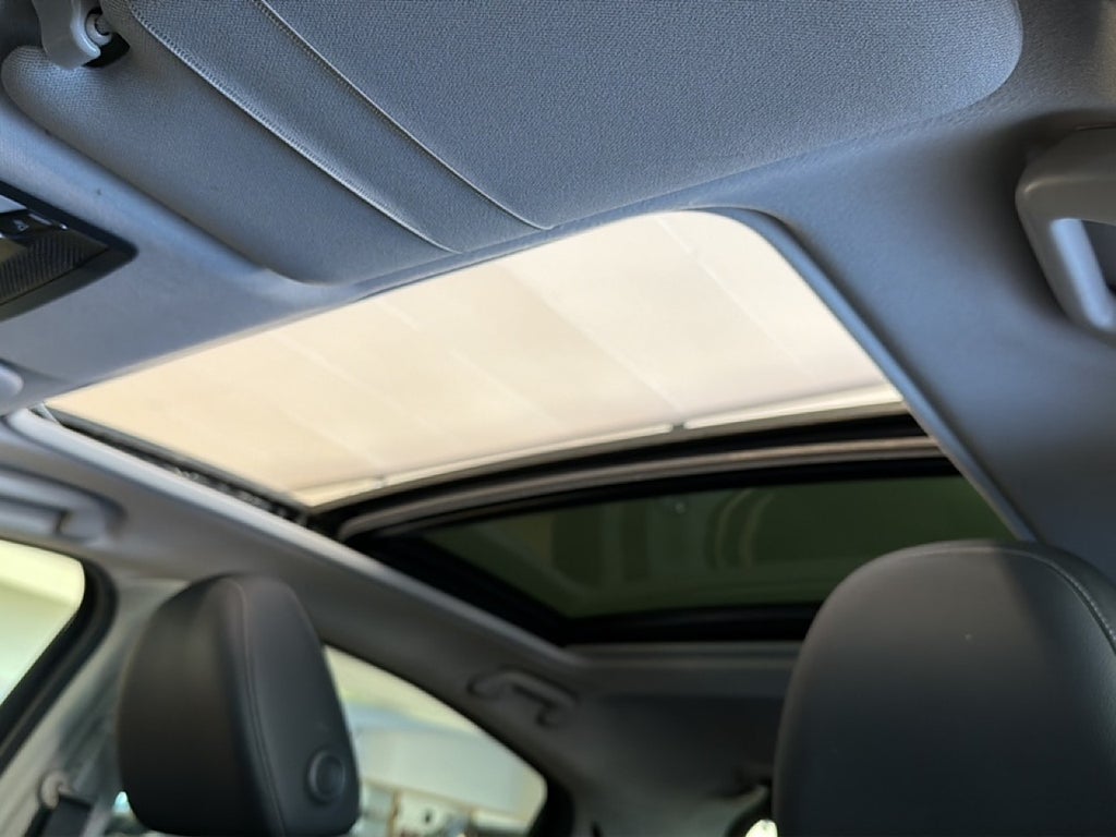 Honda HR-V Executive 1.5 i-VTEC 130 HK / 1 Ägare – bild 14