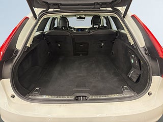 Volvo V90 D5 AWD Geartronic Business Advanced S&V-hjul/Drag/Pvärm – bild 12