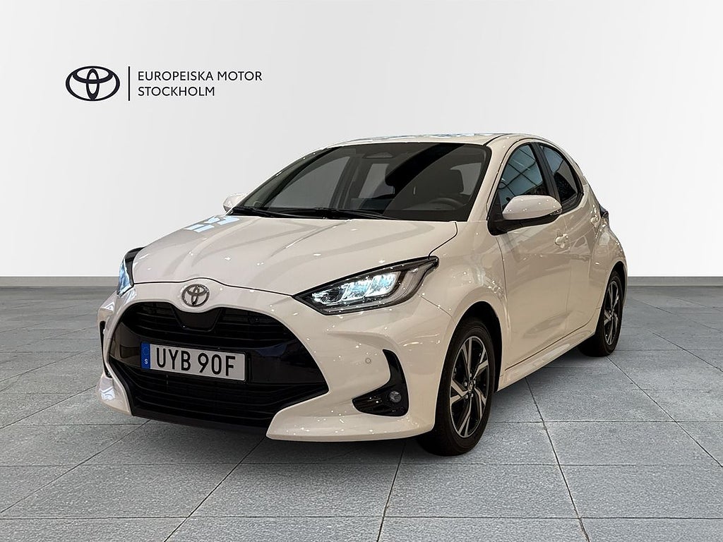 Toyota Yaris 1,5 HYBRID ACTIVE PLUS SÄKERHET V-hjul P-sensor
