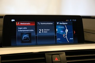 Sedan BMW 330 22 av 24