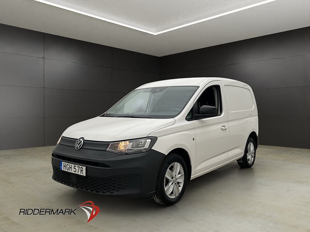 Volkswagen Caddy Cargo  2.0TDI Värmare B-Kamera CARPLAY Moms