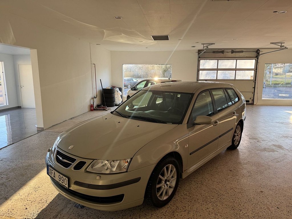 Saab 9-3  1.8t ny besiktad lågmil välvårdad 