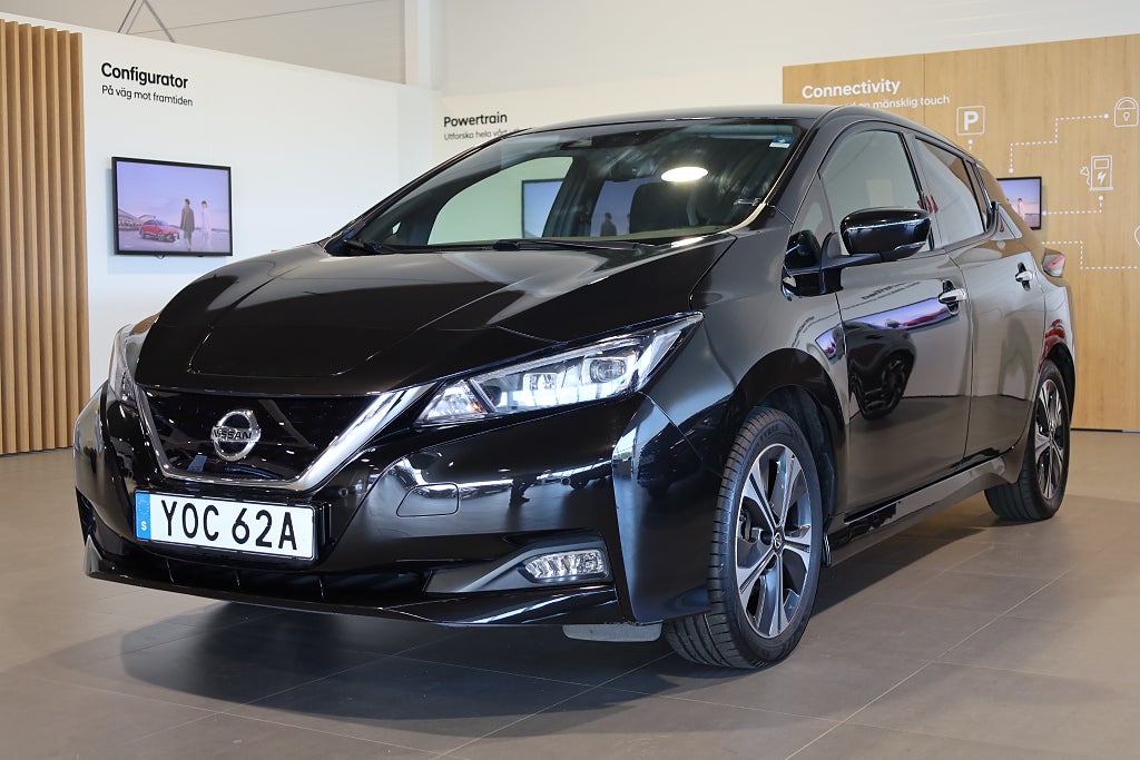 Nissan Leaf 40 kWh N-Connecta Navi 360° Värmare Leasbar CarPlay 2021