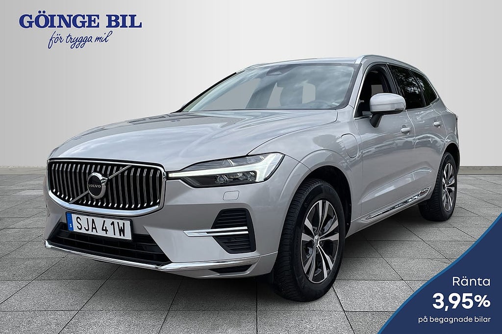 Volvo XC60 Recharge T6 Core Edition Pano/ Kamera/ Navi/ Tonade