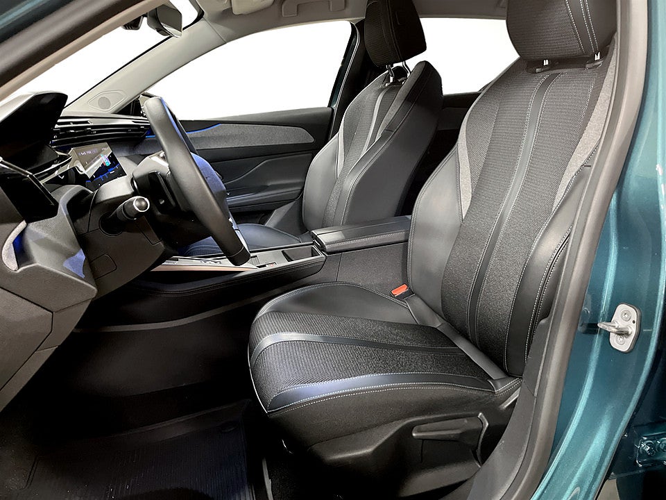 Bild på Peugeot 308 sw SW Allure Pack PHEV 180hk Aut B-KAMERA DRAG