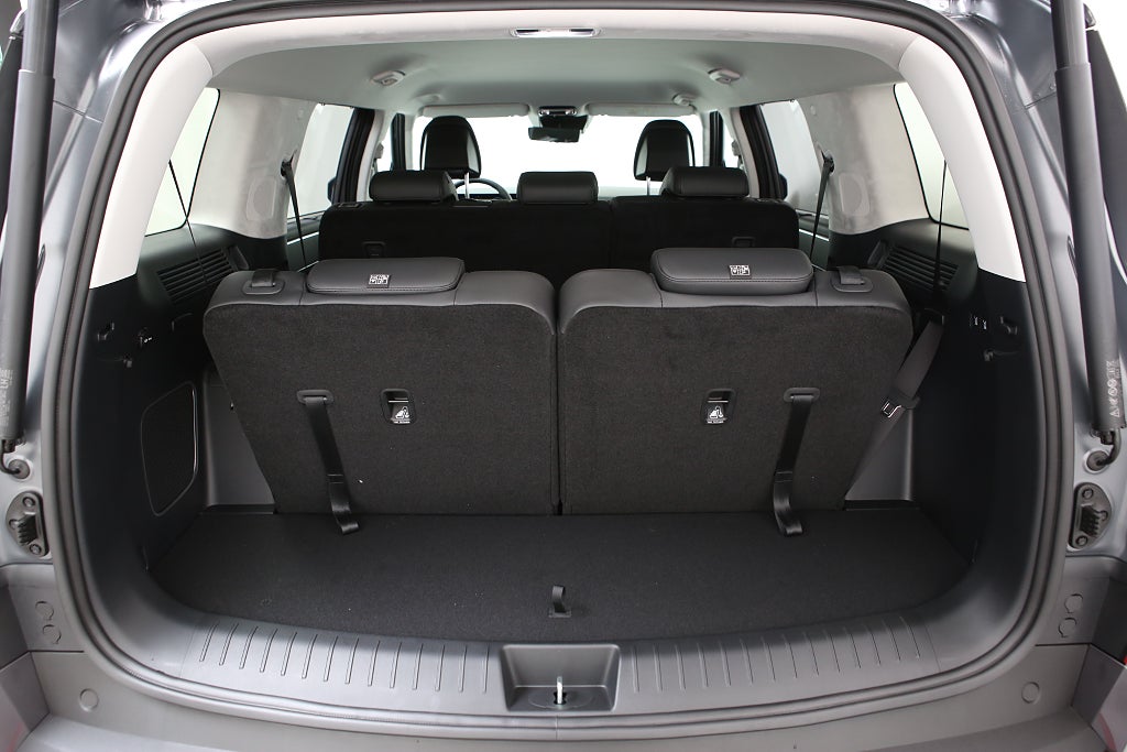 Hyundai Santa Fe Plug-In Hybrid 7s 288hk Advanced - Privatleasing 2027