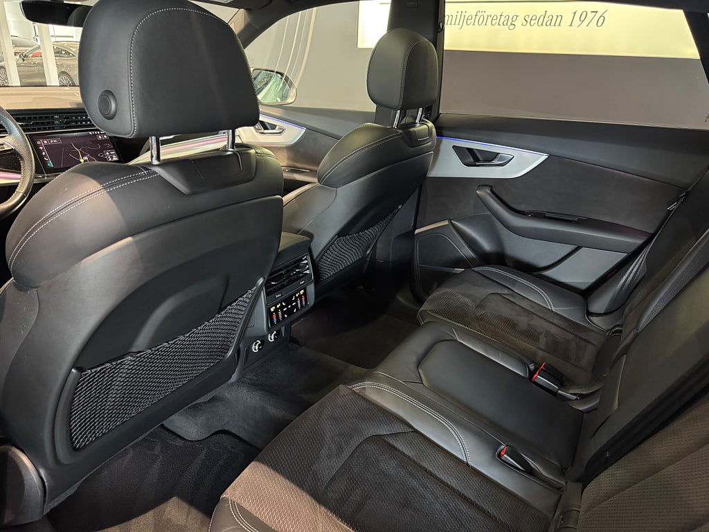 Audi Q8 50 TDI quattro S Line Panorama B&O HUD Värmare Drag - bild 11
