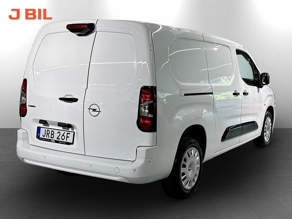 Bild på Opel Combo Elite 130hk Aut L2 - EDITION! VÄRMARE & DRAGKROK INGÅR!