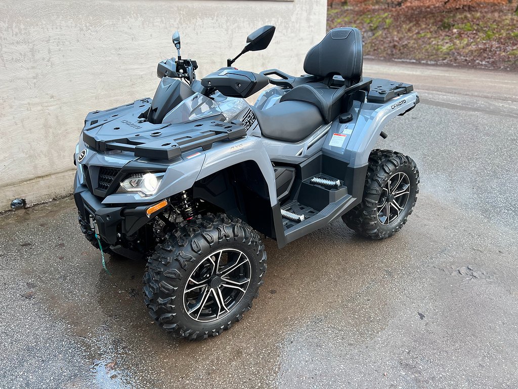 CF Moto C FORCE 850 XC EPS TURF TRAKTOR B BUTIKS-EX  PLOG