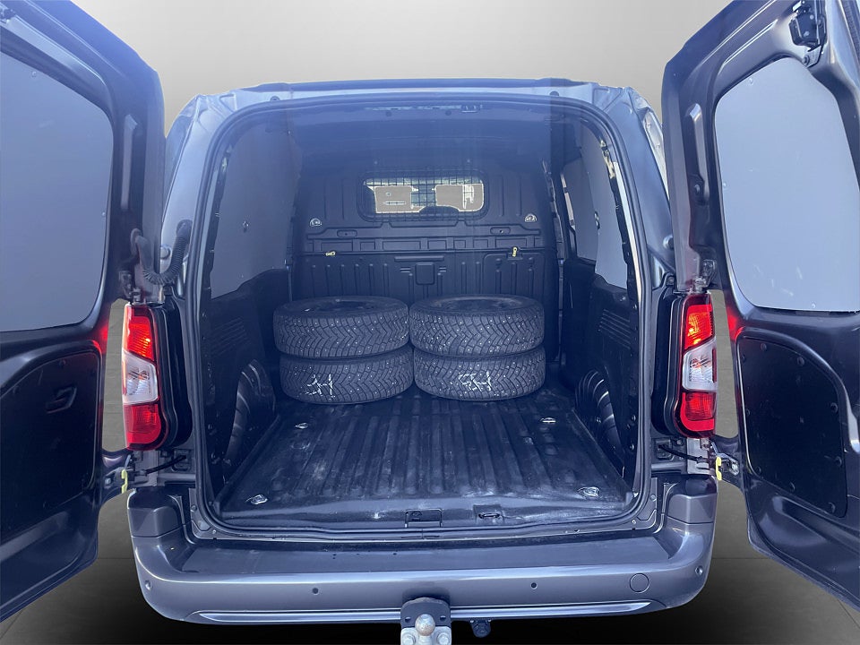 Bild på Peugeot Partner PRO+ 1.5 BHDi 130hk Aut L1 B-KAMERA DRAG Värmare