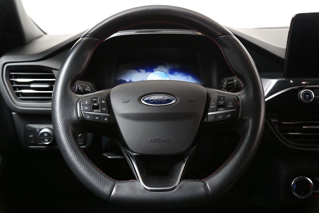 Ford Kuga 2,0 EcoBlue 190hk AWD ST-Line Aut Värmare Drag 2021