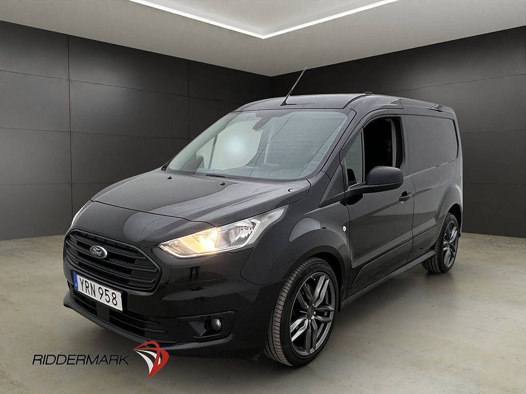 Ford Transit Connect Värmare Dragkrok B-Kamera CARPLAY