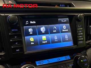 SUV Toyota RAV4 16 av 25